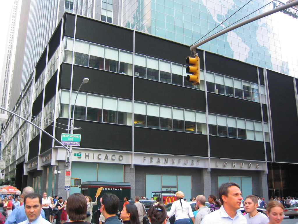 Time Square Signage: MSDW Lehman - Systems Integration